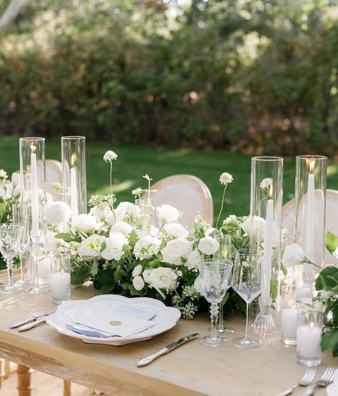 Long Table Centerpieces, Wedding Flowers Centerpieces, White Floral Centerpieces, Long Table Wedding, Flowers Centerpieces, Low Centerpieces, Wedding Table Flowers, White Wedding Flowers, Wedding White