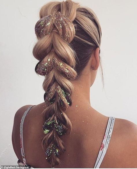 Festival Braid, Holiday Party Hair, Trendy We Fryzurach, Festival Braids, Ghd Hair, Fishtail Braid, Festival Hair, Glitter Hair, Dutch Braid