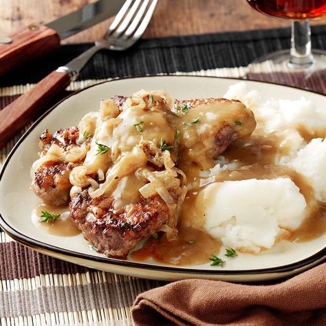 So-Tender Swiss Steak Recipe -This fork-tender Swiss steak with rich gravy was an often-requested main dish around our house when I was growing up. Mom took pride in preparing scrumptious, hearty meals like this for our family and guests. -Linda McGinty, Parma, Ohio Swiss Steak Recipe, Swiss Steak Recipes, Swiss Steak, Beef Steak Recipes, Main Dish Casseroles, Steak Recipe, Easy Beef, Beef Steak, Beef Dishes