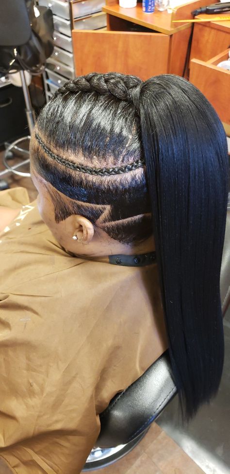 Shave Sides With Ponytail, Half Up Half Down Shaved Sides, Undercuts With Braids, Ponytail With Undercut Black Women, Shaved Sides Ponytail Black Hair, Ponytail With Shaved Sides Black Women, Ponytails With Shaved Sides, Shaved Sides With Ponytail Black Women, Shaved Sides Ponytail Weave