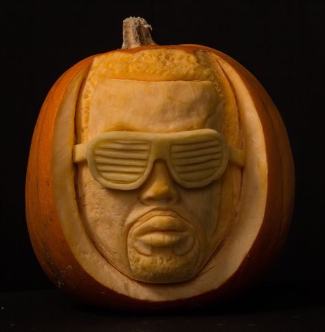 Celebrity Pumpkin Carving Kanye West Celebrity Pumpkins, Tall Pumpkin, Pumpkin Carving Kits, 90s Fashion Outfits Hip Hop Party, Pumpkin Carving Contest, Amazing Pumpkin Carving, Pumpkin Template, Pumpkin Carvings, Pumpkin Carving Patterns