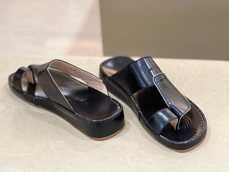 Arabic Slippers for Men Size 40-45 Handmade with pure goat leather and pvc outsoles Cushioned #sandals #arabicsandals #leather #shoes #slipper Arabic Sandals, Slippers For Men, Goat Leather, Leather Shoes, Slippers, For Men, Sandals, Pure Products, Leather