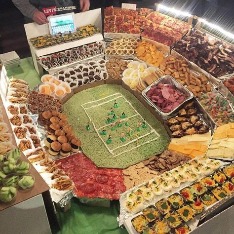 Best Football Food, Super Bowl Snack Stadium, Super Bowl Stadium, Stadium Food, Super Bowl Essen, Snack Stadium, Super Bowl Snack, Superbowl Party Decorations, Tailgate Ideas