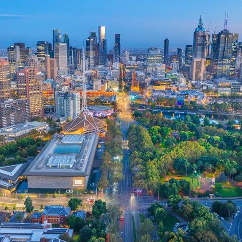 Walking Perspective on Instagram: "Welcome to Melbourne… That stunning skyline … What an absolute mint view…" Walking Perspective, Melbourne Skyline, Stunning View, San Francisco Skyline, Melbourne, Walking, Mint, Travel, On Instagram