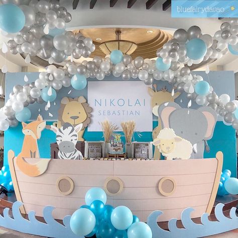 Noahs Ark Decorations, Noahs Ark Party, Noahs Ark Theme, Noahs Ark Baby Shower, Baby Cinderella, Baby Boy 1st Birthday Party, Baptism Ideas, Diy Balloon Decorations, Birthday Party Theme Decorations