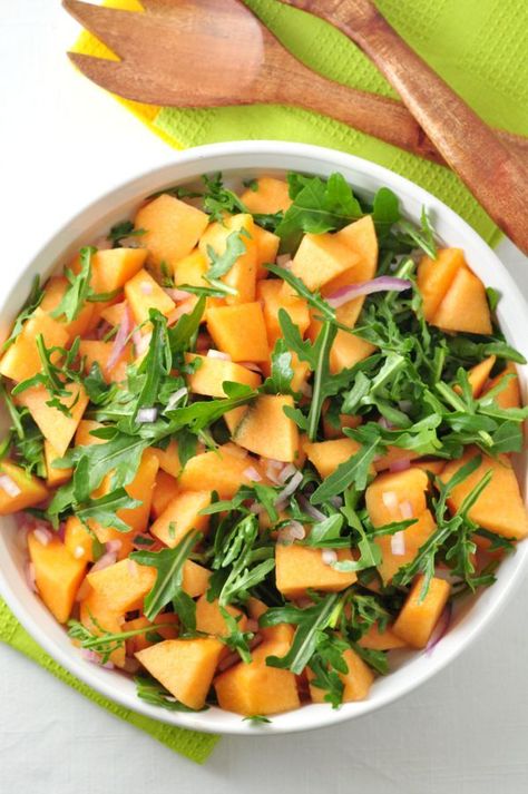 Cantaloupe Arugula Salad with Poppy Seed Dressing |www.flavourandsavour.com Arugula Salad Dressing, Cantaloupe Salad, Salad With Poppy Seed Dressing, Cantaloupe Recipes, Melon Recipes, Potluck Salad, Summertime Salads, Melon Salad, Poppy Seed Dressing