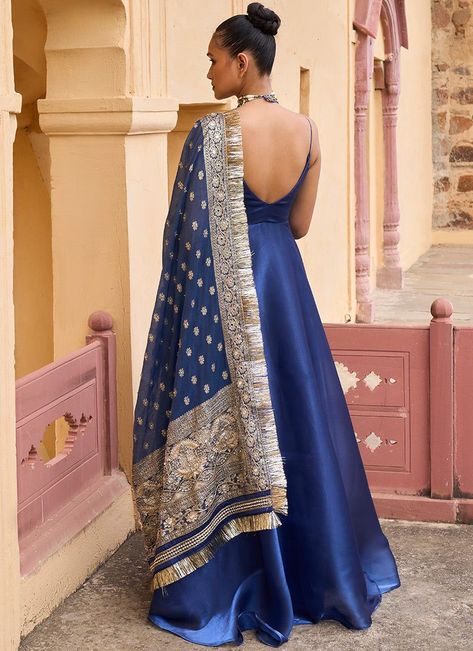 Royal Blue Organza Anarkali Organza Anarkali, Indian Suits For Women, Trendy Outfits Indian, Blue Organza, Anarkali Dress Pattern, Flattering Outfits, Desi Fashion Casual, Salwar Kamiz, Indian Dresses Traditional