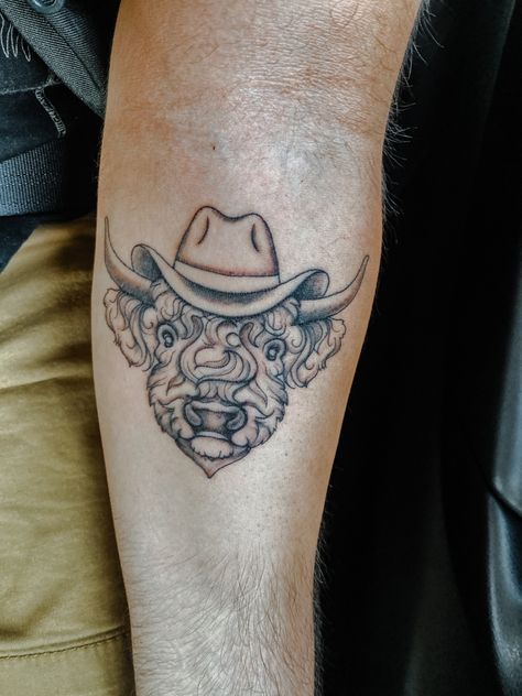 Cow With A Cowboy Hat Tattoo, Cow In Cowboy Hat Tattoo, Cow Wearing Cowboy Hat Tattoo, Cow With Hat Tattoo, Cowboy Cow Tattoo, Animal In Cowboy Hat Tattoo, Cow With Cowboy Hat Tattoo, Animals With Cowboy Hats Tattoo, Highland Cow Tattoos For Women