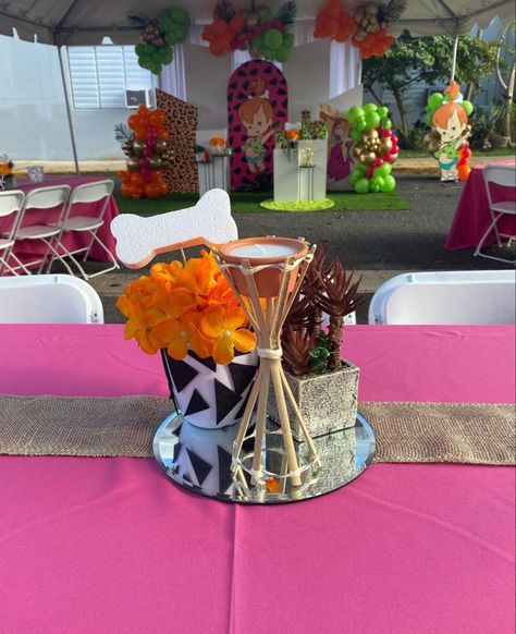 Flintstones Party Centerpieces, Flintstone Centerpiece Ideas, Flinstone Centerpieces, Flinstones Centerpieces, Pebbles Centerpieces, Flintstones Centerpieces, Pebbles Birthday Party Ideas, Flint Stones, Flintstones Party