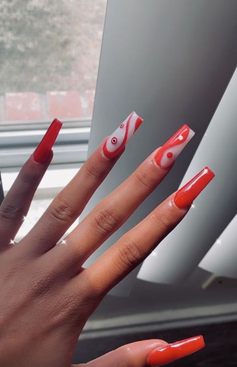 Evil Eye Nails Red, Red Evil Eye Nails, Ying Yang Nails, Yin Yang Nails, Cute Red Nails, Red Evil Eye, Bday Nails, Pop Art Nails, Evil Eye Nails