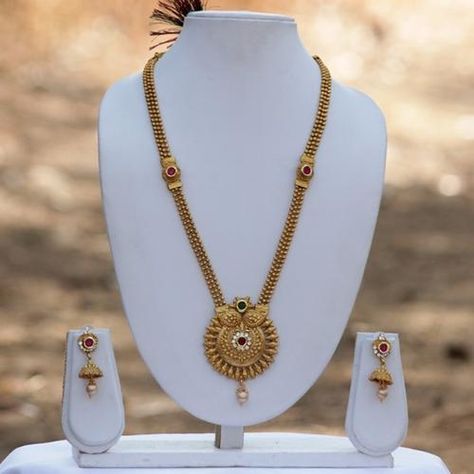 Fancy Gold plated Necklace Set Gold Chain With Pendant Indian, Gold Buttalu, Samsung Wallpapers, Mangal Sutra, Chain With Pendant, Mangalsutra Design, Bridal Jewelery, Antique Necklaces Design, Gold Items