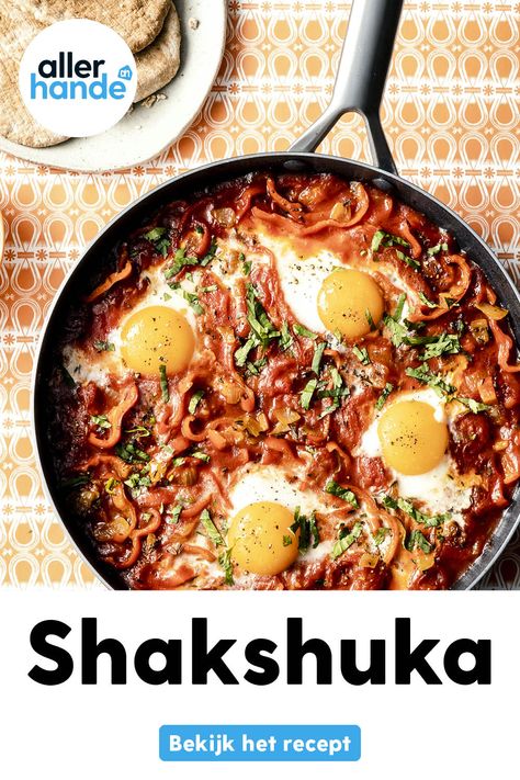 Oven Shakshuka, Shakshuka Recipe With Beans, Shakshuka Recept, Simple Shakshuka, Shakshuka With Fresh Tomatoes, Vegan Recepies, Cheap Healthy Meals, I Love Food, Casserole Recipes