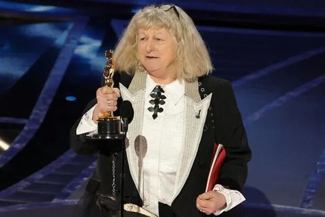 Oscars: Best Costume Design Winner Jenny Beavan Says She “Nearly Said No” to Designing ‘Cruella’ Jenny Beavan, Denise Welch, Oscars 2022, Hipster Haircut, The Quiff, Hipster Hairstyles, Best Costume Design, Best Costume, Tony Award