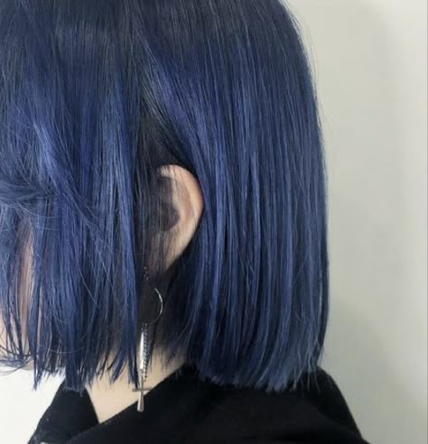 Blue Short Hair, Blue Hair Aesthetic, Pretty Poison, Navy Blue Hair, Korean Hair Color, Dark Blue Hair, Beauty Hair Color, Dye My Hair, Hair Dye Colors