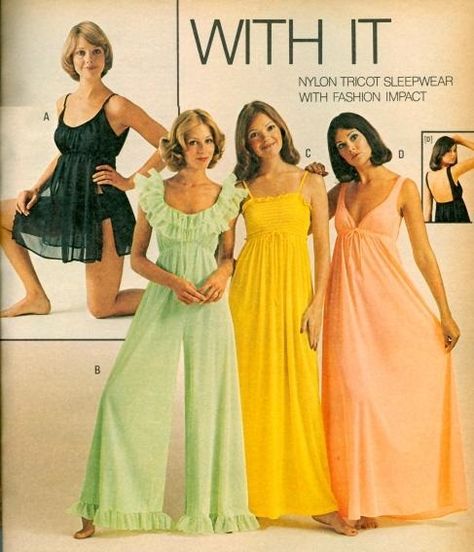 1970s Loungewear, 1930s Lounge, Sleep Outfit, Colleen Corby, 1970 Fashion, Vintage Pajamas, 70s Outfits, Retro Lingerie, Seventies Fashion