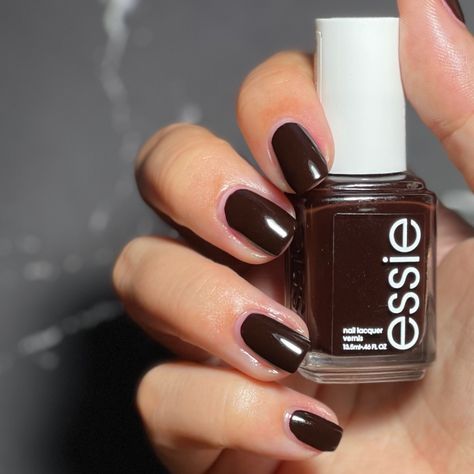 👻 Ready for spooky szn!?🕷🕸 @essie wicked 🕸🕷 a dark vampy reddish brown 🎃 ✨ New wicked photos are now on the blog! #essie #essiewicked #essiewicked™ #essiewickednails #essiewickedpolish #essiewickednailpolish #fallnails #witchynails #witchylife #witchystyle #witchyaesthetic #vampynails #vampy #vampymakeup #vampyrecommunity #essiewicked❤️💅 Essie Wicked, Vampy Nails, Vampy Makeup, Witchy Nails, Spooky Szn, Witchy Fashion, Instagram Nails, Reddish Brown, Essie