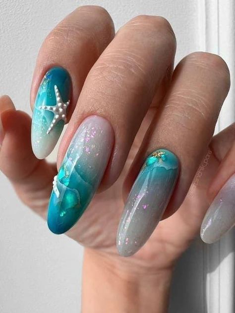 Seaside Nails, Light Blue Nail Designs, Nail Art Bleu, Dark Nail Designs, Beach Nail Designs, Light Blue Nails, Baby Blue Nails, Special Style, Nails 2022