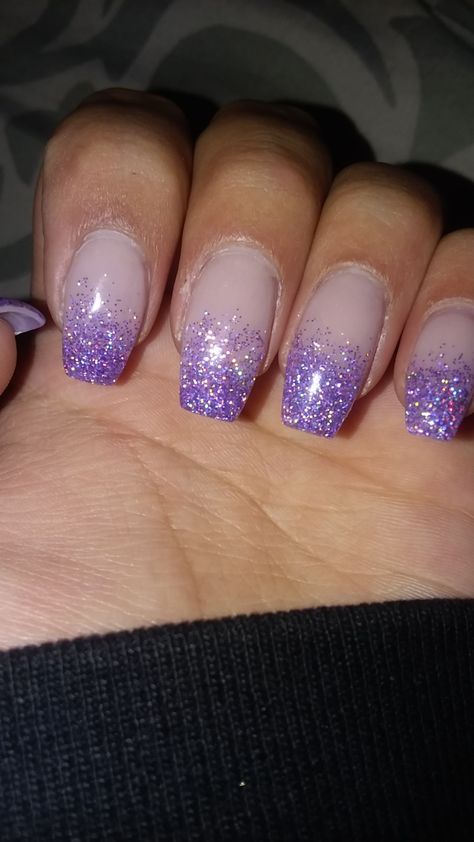 Light Purple Ombre Nails Glitter, Baby Boomer Nails Color Purple, Purple Ombre Nails With Glitter, Purple Glitter Fade Nails, Purple Glitter Ombré Nails, Sparkly Purple Ombre Nails, Lavender Nails With Glitter Accent, Formal Nails Purple, Homecoming Nails Acrylic Purple