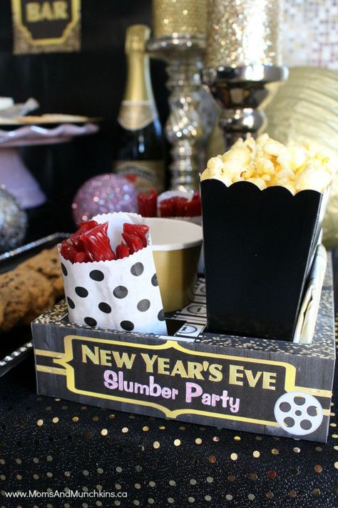 New Year's Eve slumber party for kids | Moms and Munchkins --- This would be a fun idea, even if they don't stay up and party til midnight. New Years Pajama Party, Slumber Party Snacks, Nails New Years Eve, Nails New Years, New Years With Kids, New Year's Snacks, Kids New Years Eve, New Year's Eve Activities, New Year's Eve Appetizers