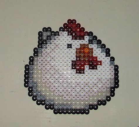 Chicken Perler Beads Ideas Small Cute, Melt Beads Patterns, Hamma Beads Ideas, Easy Perler Bead Patterns, Ansan, Melty Bead Patterns, Pearl Beads Pattern, Easy Perler Beads Ideas, 3d Perler Bead