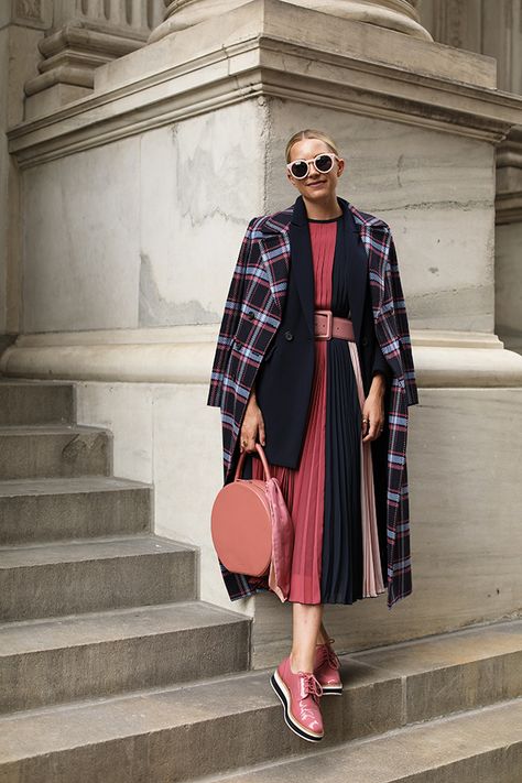 ATLANTIC-PACIFIC COLLECTION // COLORBLOCK - Atlantic-Pacific Quilted Blazer, Blair Eadie, Atlantic Pacific, Plaid Coat, Leather Slide Sandals, Olivia Palermo, Winter Fashion Outfits, Casual Look, Her Style