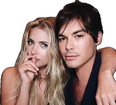 Ashley Benson And Tyler Blackburn, Pretty Little Liars Hanna, Tyler Blackburn, Hanna Marin, Grey Anatomy Quotes, Crystal Reed, Images Kawaii, The Baddest, Ashley Benson