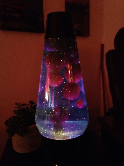 Floor Lava Lamp, Lava Lamp Aesthetic, Glitter Lava Lamp, Purple Lava Lamp, Cool Lava Lamps, Kristina Webb, Blue Liquid, Lamp Blue, Lava Lamps