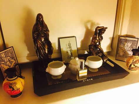 Altar for Hestia, Hermes and Hekate Hestia Altar Ideas, Hermes Altar Ideas, Hellenic Altar, Hestia Altar, Hermes Altar, Hekate Altar, Shrine Ideas, Hellenic Polytheism, Altar Items