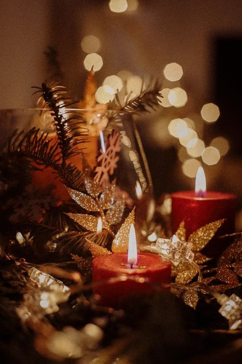 Christmas Candle Aesthetic, Christmas Aesthetic Warm, Old Christmas Aesthetic, Widgets Christmas, Christmas Candles Aesthetic, Noel Aesthetic, Warm Christmas Aesthetic, Fruit Christmas Tree, Candle Images