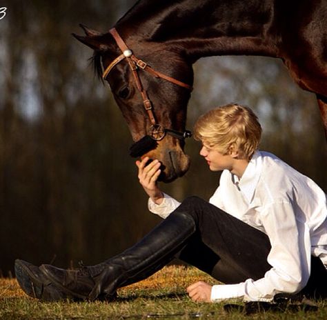 3 Guys Aesthetic, People On Horse Reference, Person With Animal Reference, Horse Reference Photos, Fantasy Poses, Horse Boys, Jesse Drent, Man On A Horse, Man And Horse