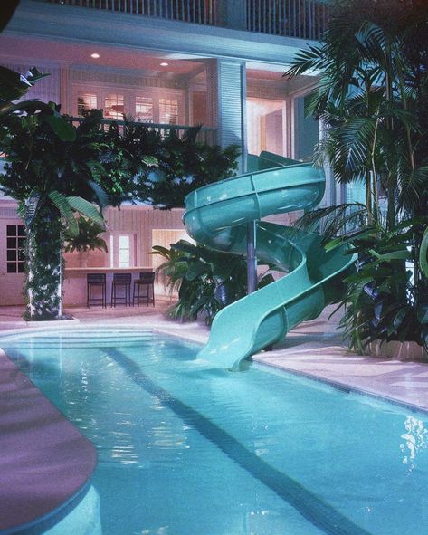 1980s Miami Aesthetic, Miami 80s Aesthetic, Liminal Vaporwave, Bedroom Trinkets, 80s Miami Aesthetic, Dreamscape Aesthetic, 80s Mall, 1980s Interior Design, 80’s Decor