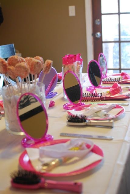 Birthday Party Ideas For 13, Spa Party Ideas, Kids Spa Party, Girl Spa Party, Kids Spa, Spa Birthday Parties, Girl Bday Party, Spa Birthday, Pamper Party