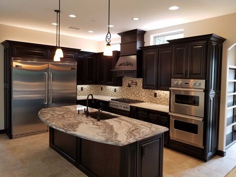 Helthy Snacks, Ceilings Design, Espresso Kitchen Cabinets, Stained Kitchen Cabinets, Espresso Cabinets, Kitchen Cabinets For Sale, Espresso Kitchen, Brown Kitchen Cabinets, Dining Room Remodel