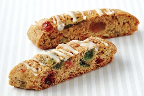 Welcome to Canadian Living Fruitcake Biscotti Recipe, Fruitcake Biscotti, Cake Light, Biscotti Cookies, Fruitcake Recipes, Biscotti Recipe, Cake Vegan, Canadian Food, Christmas Cooking