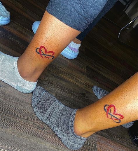 Matching Cousin Tattoos, Unique Sister Tattoos, Cousin Tattoos, Arm Sleeve Tattoos For Women, Matching Friend Tattoos, Girl Neck Tattoos, Matching Tats, Small Matching Tattoos, Hand Tattoos For Girls