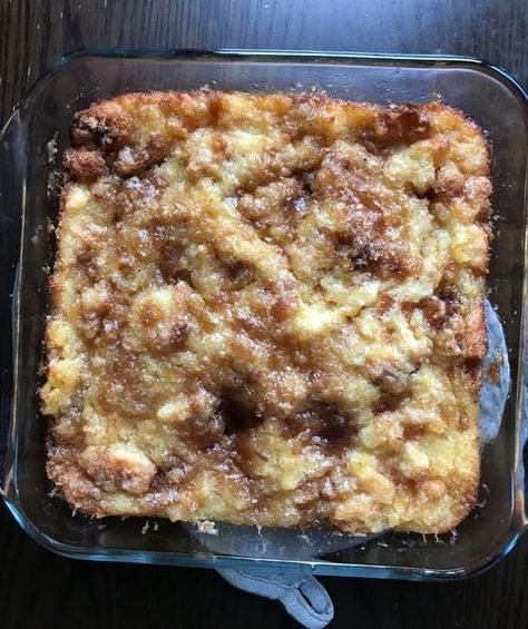 Paula Deen Bread Pudding, Pineapple Bread Pudding, Heaven Cake, Pineapple Bread, Amish Bread, Cooking Panda, Paula Deen Recipes, Toast In The Oven, Bread Pudding Recipe