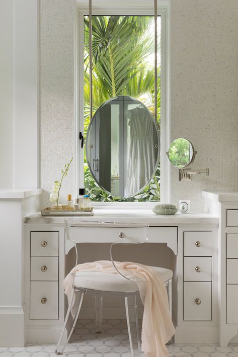 Palm Beach — Paloma Contreras Design Makeup Vanity In Front Of Window, Vanity In Front Of Window, Built In Makeup Vanity, Palm Beach Decor, Paloma Contreras, Bathroom With Makeup Vanity, Vanity Art, Transitional Bathroom, Bedroom Vanity