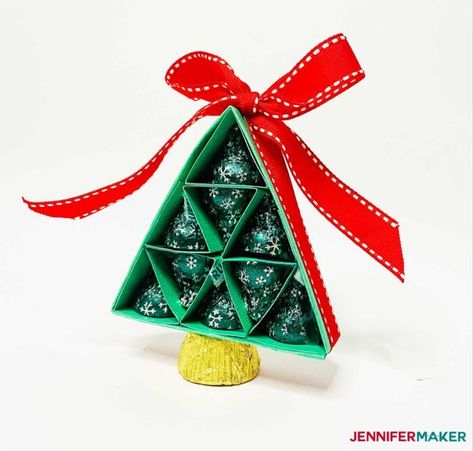 Candy Crafts For Christmas, Kisses Christmas Tree, Hershey Kisses Christmas Tree, Christmas Candy Crafts, Hersheys Kisses, Crafts For Christmas, Red Lollipop, Clear Plastic Ornaments, Candy Christmas Tree