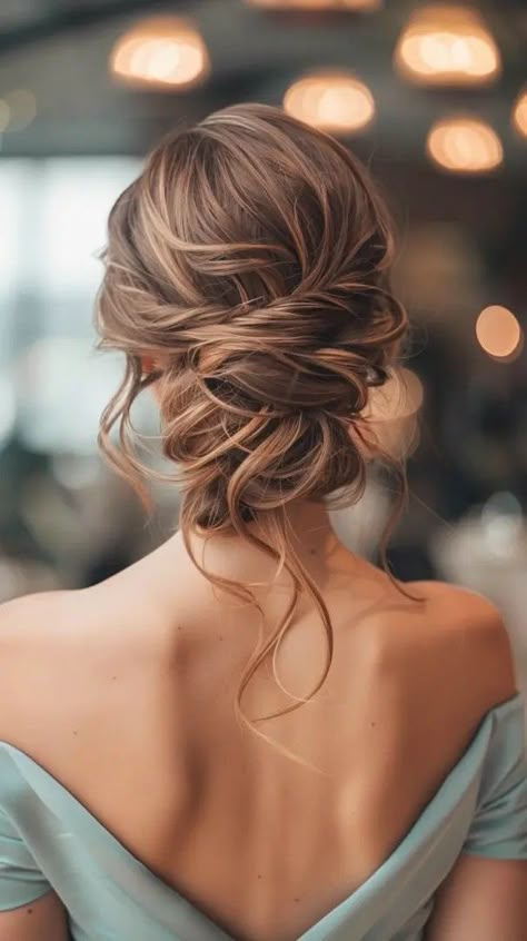 Best Woman Hairstyles, Bridal Hairstyles Thick Hair, Updos For Asian Hair, Half Up Hairstyles For Bridesmaids, Long Hair Bridesmaid Styles Updo, Relaxed Updo Wedding, Fall Bride Hair, Half Updo Bridesmaid Hair, Bridal Updo Brown Hair