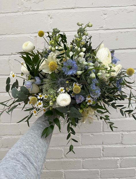 Daisy And Blue Bouquet, Navy Blue Wildflower Wedding, Wildflower Bouquet Blue, Blue And Green Flowers Wedding, Blue Green Yellow Wedding Colors, Blue White Yellow Wedding Flowers, Blue And Yellow Bridal Bouquet, Blue And Yellow Wedding Bouquet, Cornflower Wedding Bouquet