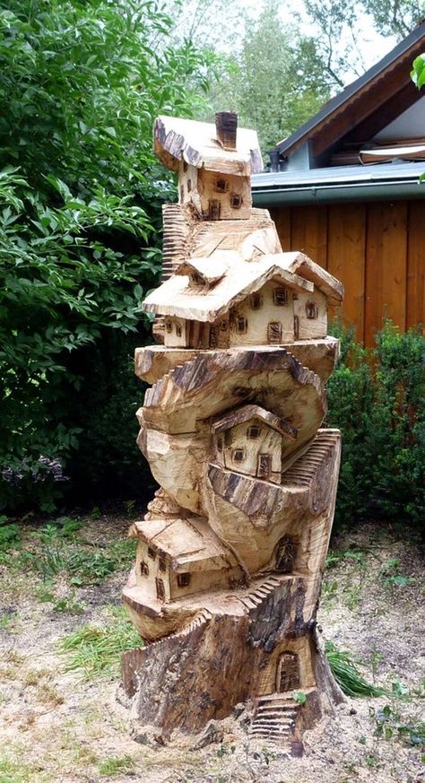 Exceptional Examples of Tree Carving Art (19) Art Sculpture En Bois, Fine Woodworking Project, Into The Wood, Tree Carving, Easy Wood, Chainsaw Carving, Furniture Wood, Wood Working Gifts, Popular Woodworking