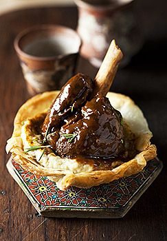 Palace Kitchen, Winter List, Ottoman Palace, Ottoman Jewelry, Medieval Recipes, Lamb Shank, Table D Hote, Arabic Recipes, Braised Lamb