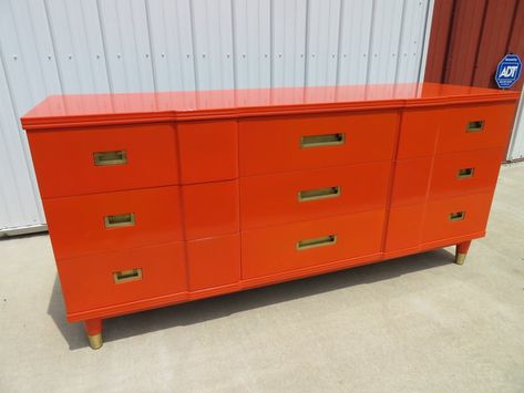 Check out this item from 1stdibs! Magnificent Hermes Orange Widdicomb Credenza Asian Brass Mid-Century Modern: https://www.1stdibs.com/id-f_34417912 Orange Lacquer, Long Dresser, Orange Salmon, Hermes Orange, Dresser Furniture, Design Salon, Deco Luminaire, Brass Wood, Asian American