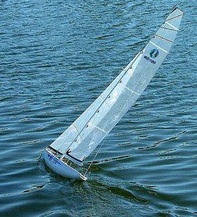 Sailboat Plans, Pond Yachts, Building A Pond, Model Boat Plans, Toy Boats, Radio Controlled Boats, Rc Boats, Boat Plans, Boat Building