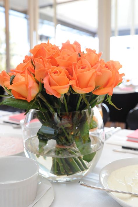 Orange Roses Wedding, Diary Aesthetic, Rose Arrangements, Gorgeous Flowers, Orange Crush, Orange Roses, Table Arrangements, Orange Cream, Shades Of Orange