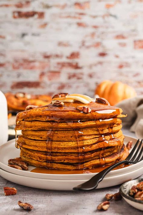 Pumpkin Pancakes - Fluffy Homemade Pancakes! Pumpkin Pancakes Small Batch, Pancakes Pumpkin, Pumpkin Spice Pancakes With Mix Easy, Homemade Pumpkin Spice Pancakes, Pumpkin Pancakes With Krusteaz, Homemade Pancakes Fluffy, Low Calorie Ice Cream, Mini Cheesecakes Easy, Brunch Desserts