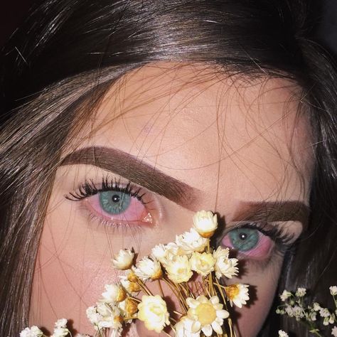 Crying Eyes, Trap Rap, Eye Photography, Puff And Pass, High Life, Pretty Eyes, Aesthetic Grunge, Red Eyes, Grunge Aesthetic