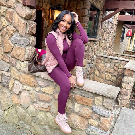 Burgundy two-piece with Mauve Vest Reilly Boots Aldo Mauve Outfit Ideas, Mauve Outfit, Mauve Top, Leggings Outfit Casual, Cute Simple Outfits, Casual Fall Outfits, Outfit Casual, Winter Fashion Outfits, Boots Outfit