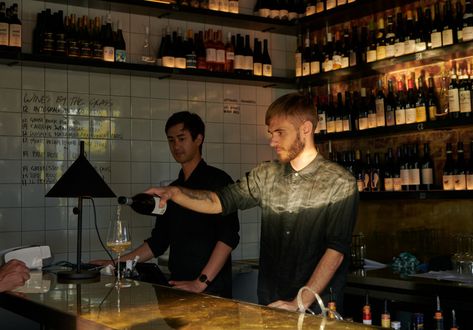 Parisian Wine Bar, Cozy Wine Bar Interior Design, European Wine Bar, French Wine Bar, Wine Cafe, Wine Bar Design, Bistro Interior, French Cognac, Wine Bar Restaurant