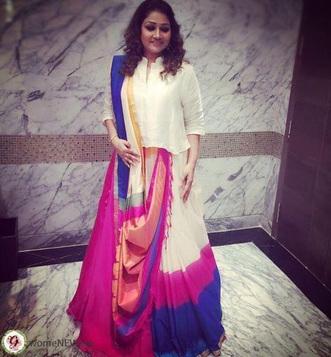 Long Blouse Designs Latest, Dolly Jain Saree Draping, Dolly Jain, Celebrity Saree, Saree Drapes, Draping Styles, Long Blouse Designs, Reuse Ideas, Saree Wearing Styles